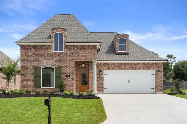 $599,500 | 2230 Nikal Drive, Lake Charles, LA 70605
