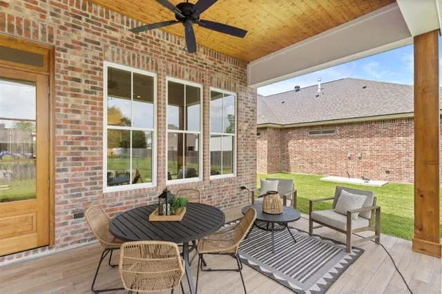 $599,500 | 2230 Nikal Drive, Lake Charles, LA 70605