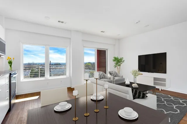 $1,550 | 4361 South Congress Avenue, Unit 325, Austin, TX 78745