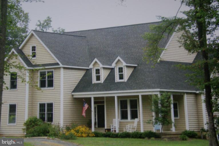 10534 Conde Road Marshall, VA 20115 - Photo 7 of 26 Exterior (Front)
