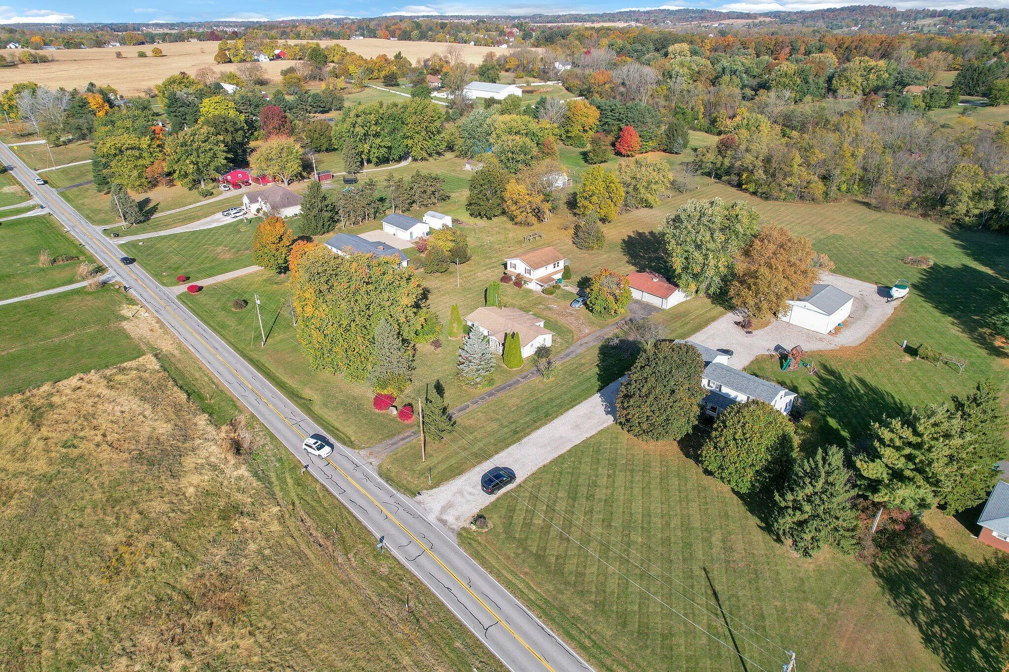 7260 Marcy Road Northwest Lancaster, OH 43130 - Photo 7 of 22 7-web-or-mls-7260-marcy-rd-nw - Copy