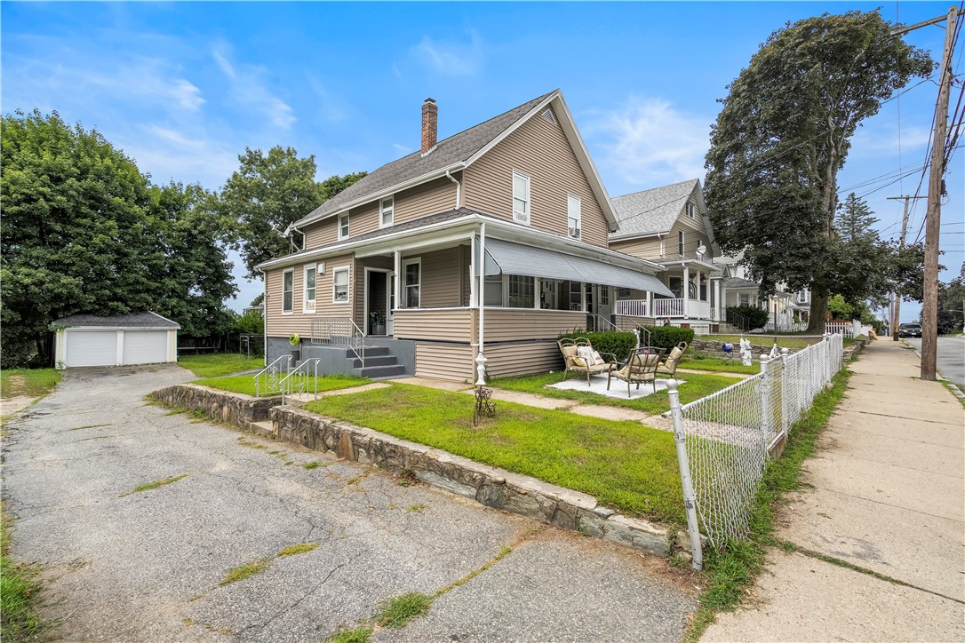 675 Park Avenue Woonsocket, RI 02895 - Photo 2 of 36