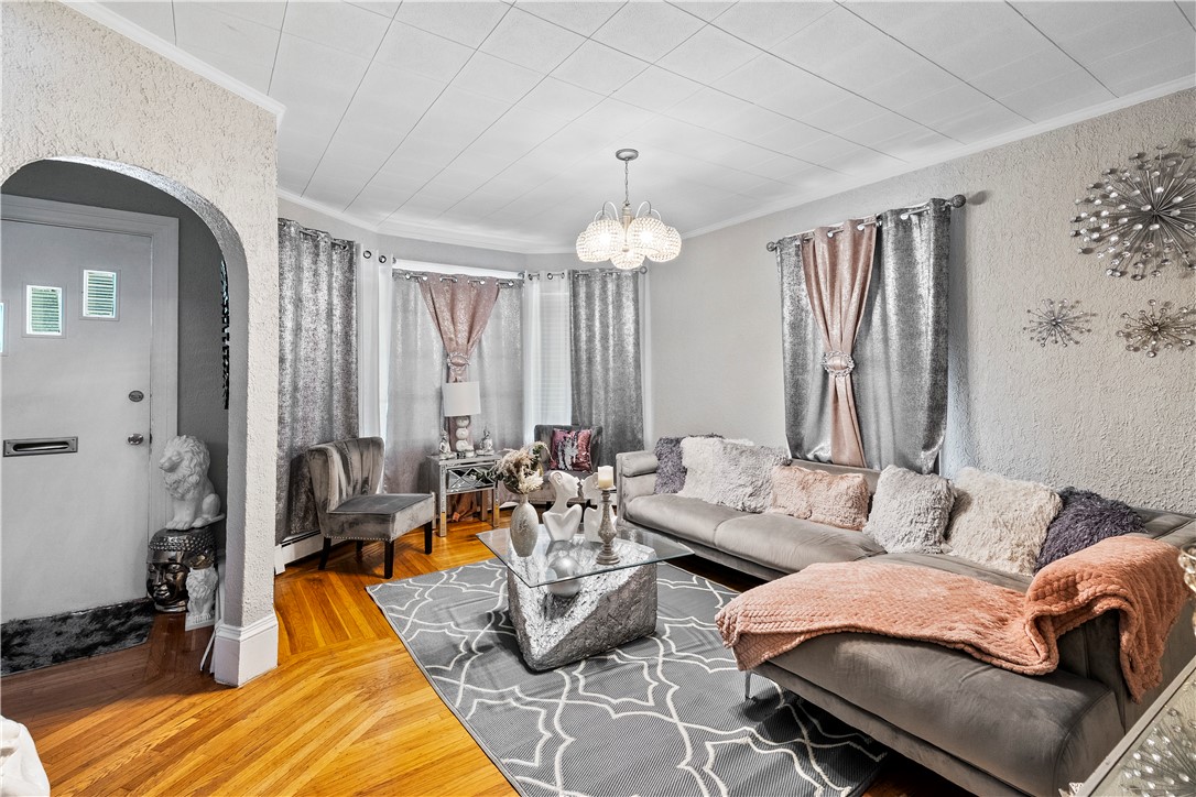 675 Park Avenue Woonsocket, RI 02895 - Photo 3 of 36