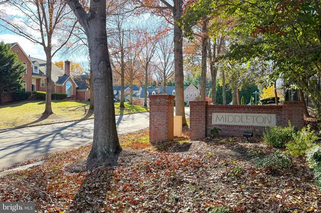 $3,300 | 1300 Pinstripe Court, Vienna, VA 22182