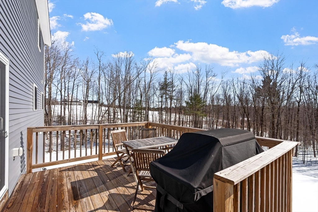 196 Sheldon Road Fitchburg, MA 01420 - Photo 25 of 31 Gallery Image 25