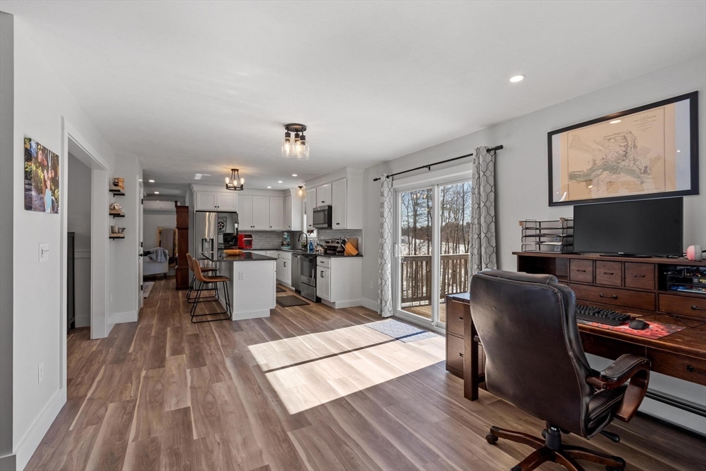 196 Sheldon Road Fitchburg, MA 01420 - Photo 9 of 31 Gallery Image 9
