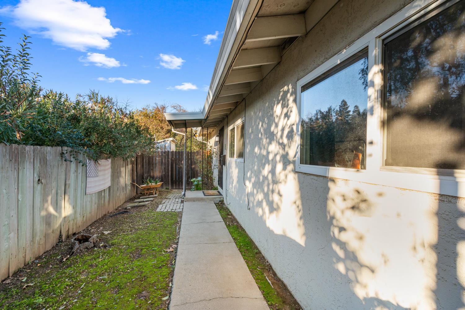 4329 Zephyr Way Sacramento, CA 95821 - Photo 22 of 44 a view of a pathway of a building