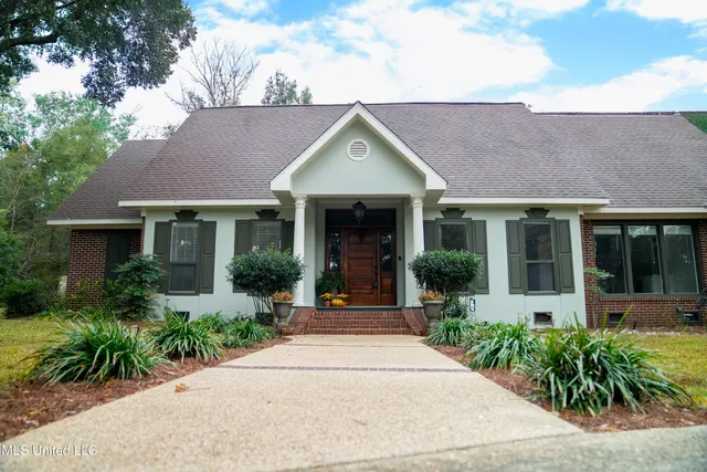 $650,000 | 14188 Longwood Circle, D'Iberville, MS 39540