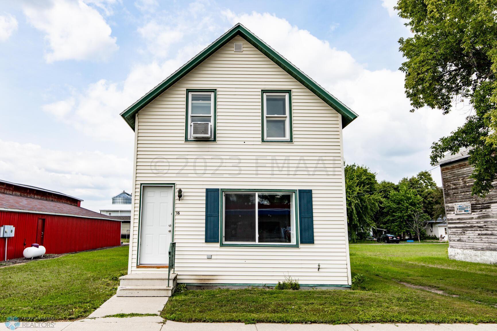 16 3rd Street East Halstad, MN 56548 - Photo 1 of 1 Gallery Image 1