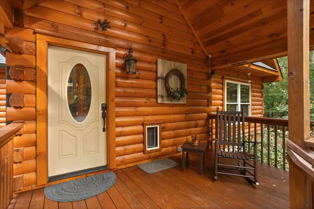 $849,900 | 650 Mc Dowell Road, Columbus, NC 28722