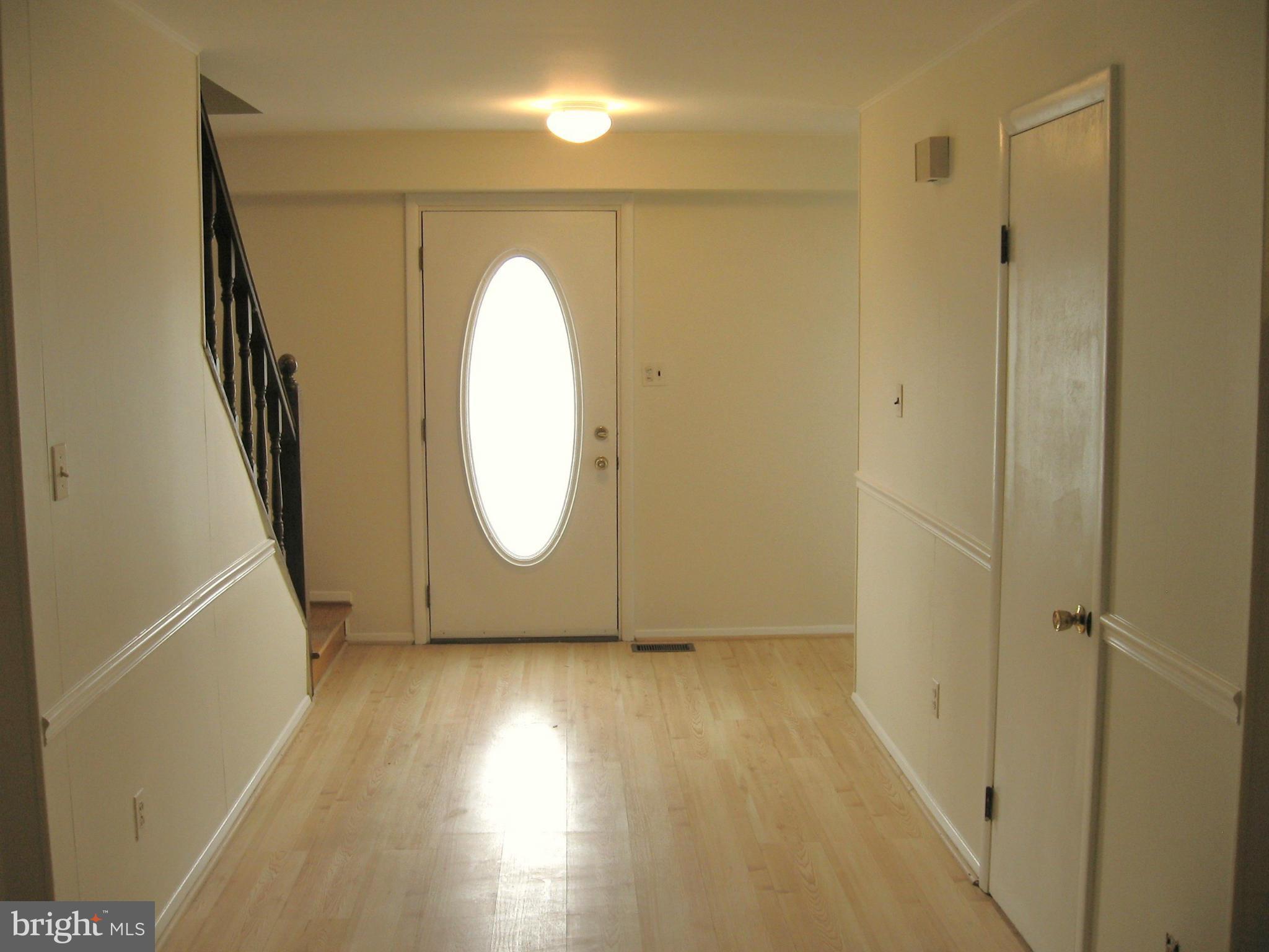 9427 Perglen Road Baltimore, MD 21236 - Photo 3 of 30 Interior (General)