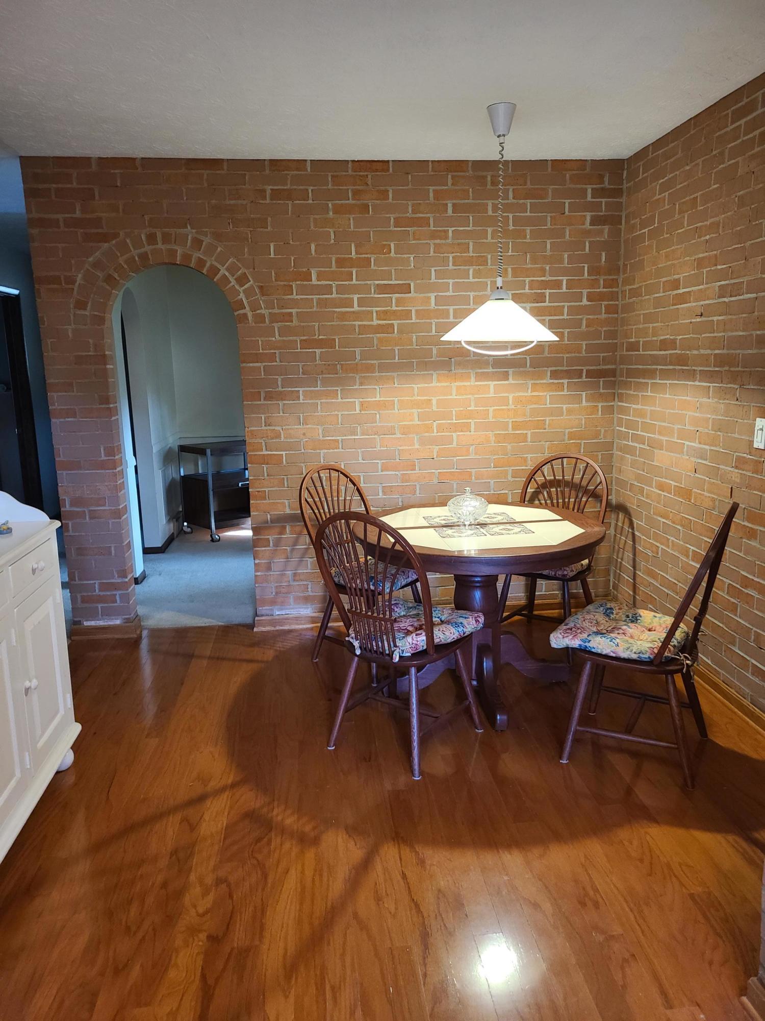 1847 Fairhaven Road Columbus, OH 43229 - Photo 8 of 16 Gallery Image 8