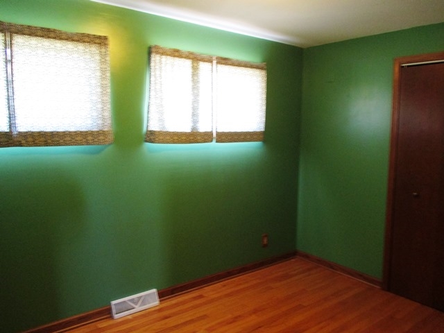 4718 Highcrest Road Rockford, IL 61107 - Photo 9 of 20 a view of an empty room with window
