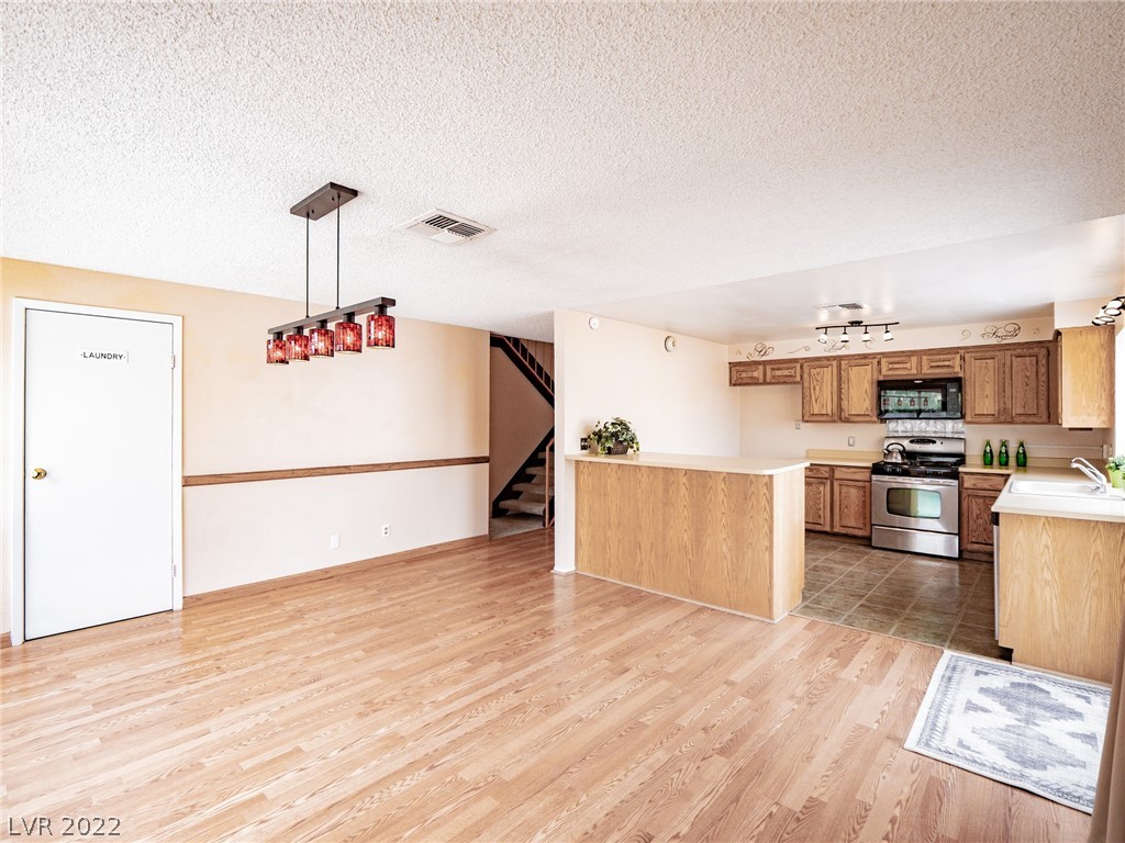 3584 Bronco Road Las Vegas, NV 89103 - Photo 13 of 36 Gallery Image 13