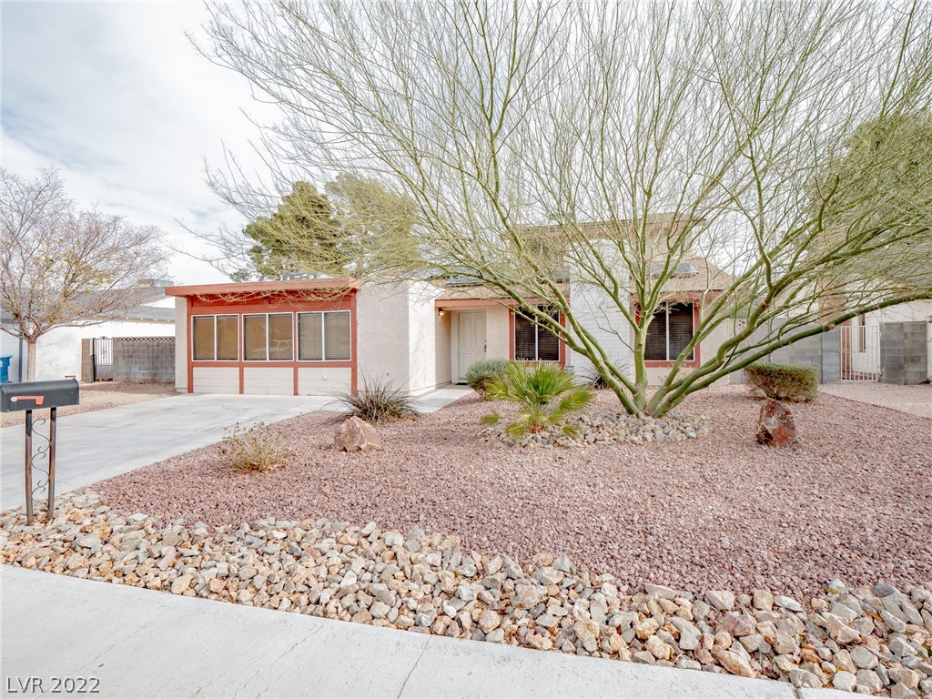 3584 Bronco Road Las Vegas, NV 89103 - Photo 3 of 36 Gallery Image 3