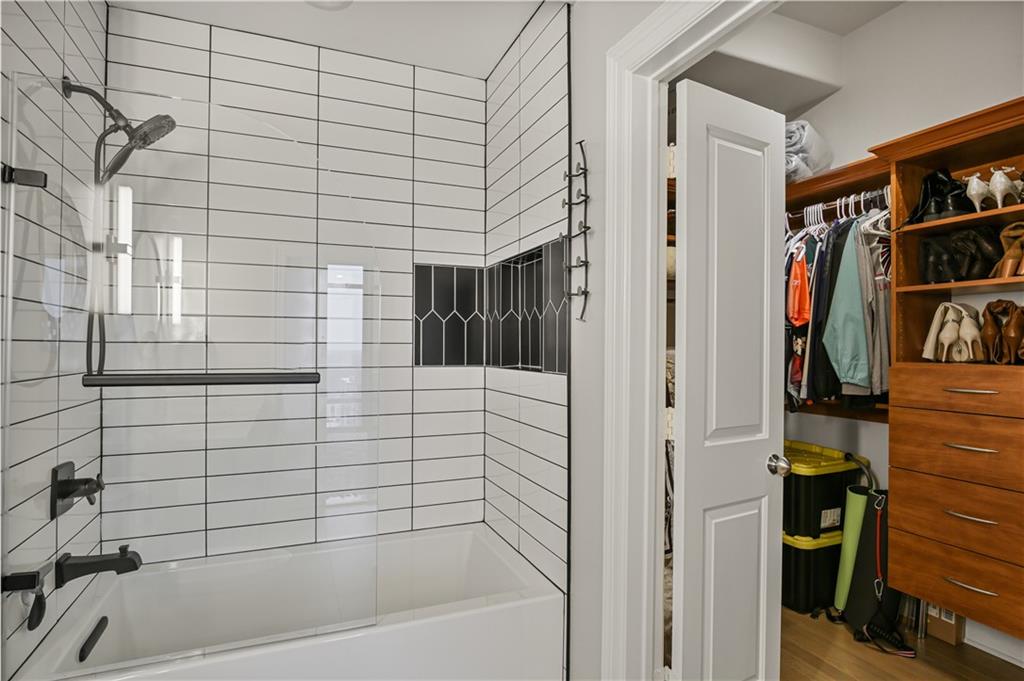 3445 Stratford Road Northeast, Unit 3703 Atlanta, GA 30326 - Photo 33 of 59