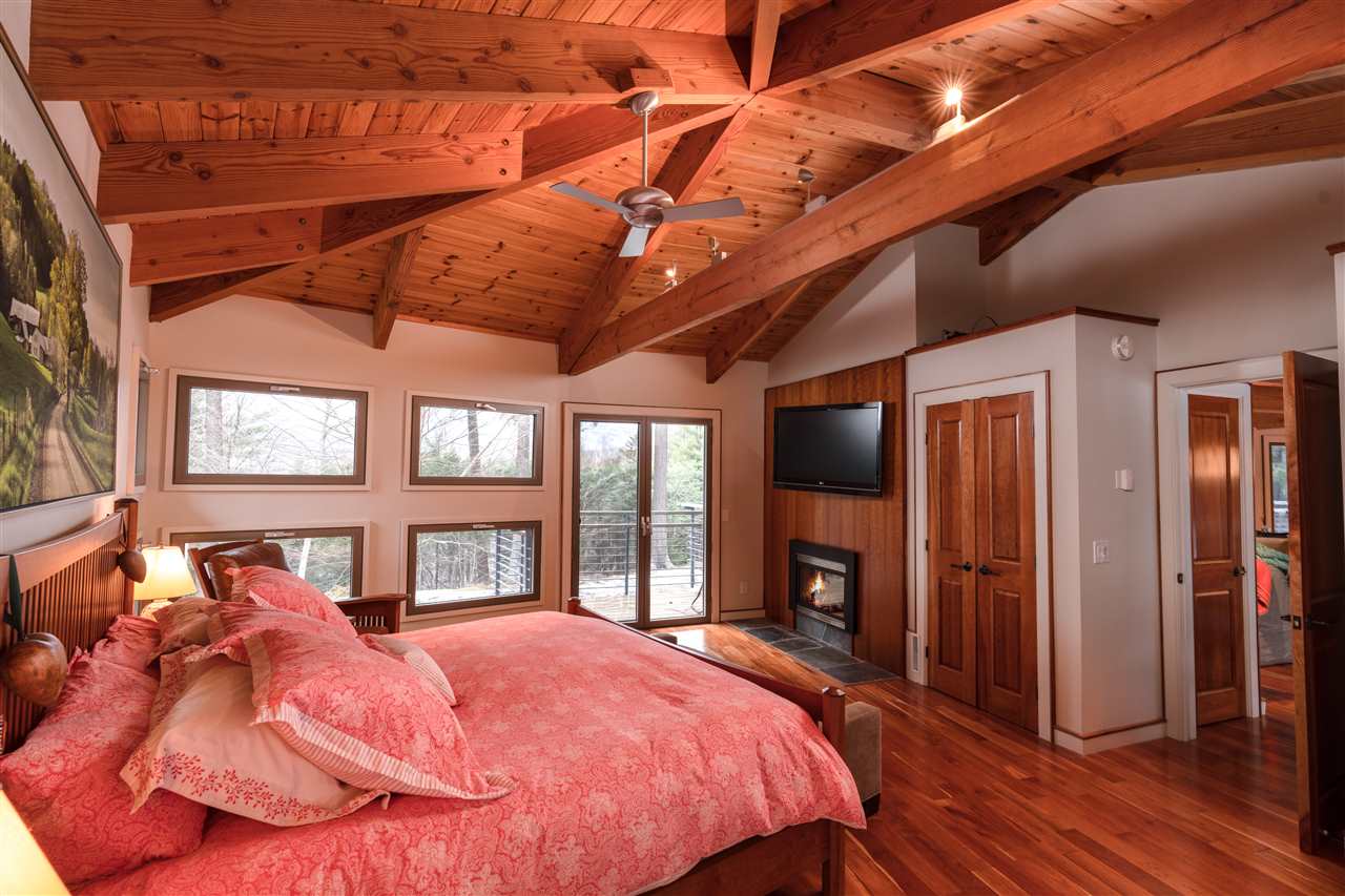 428 Sugar House Road Stowe, VT 05672 - Photo 12 of 30 Gallery Image 12