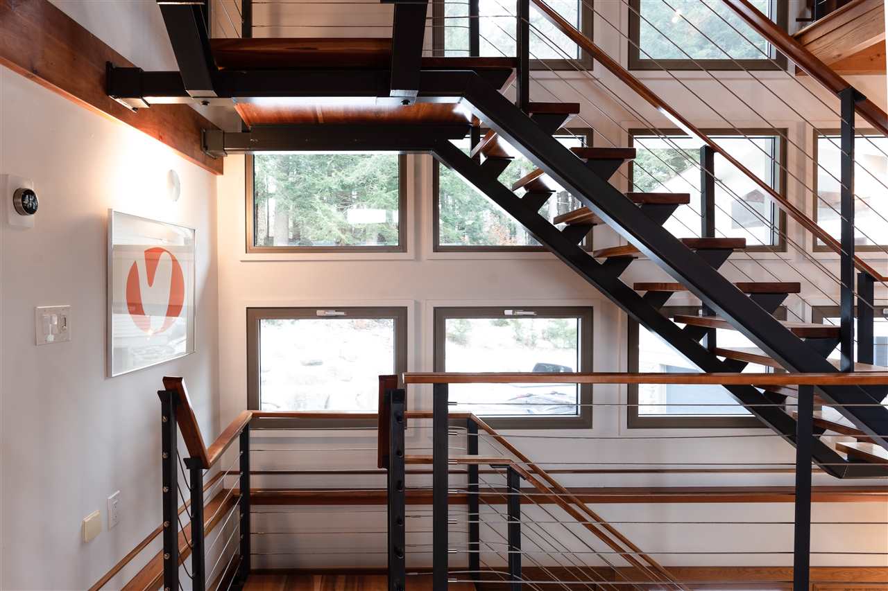 428 Sugar House Road Stowe, VT 05672 - Photo 15 of 30 Gallery Image 15