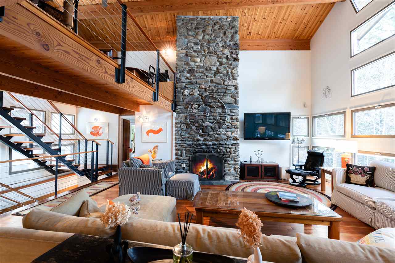 428 Sugar House Road Stowe, VT 05672 - Photo 3 of 30 Gallery Image 3