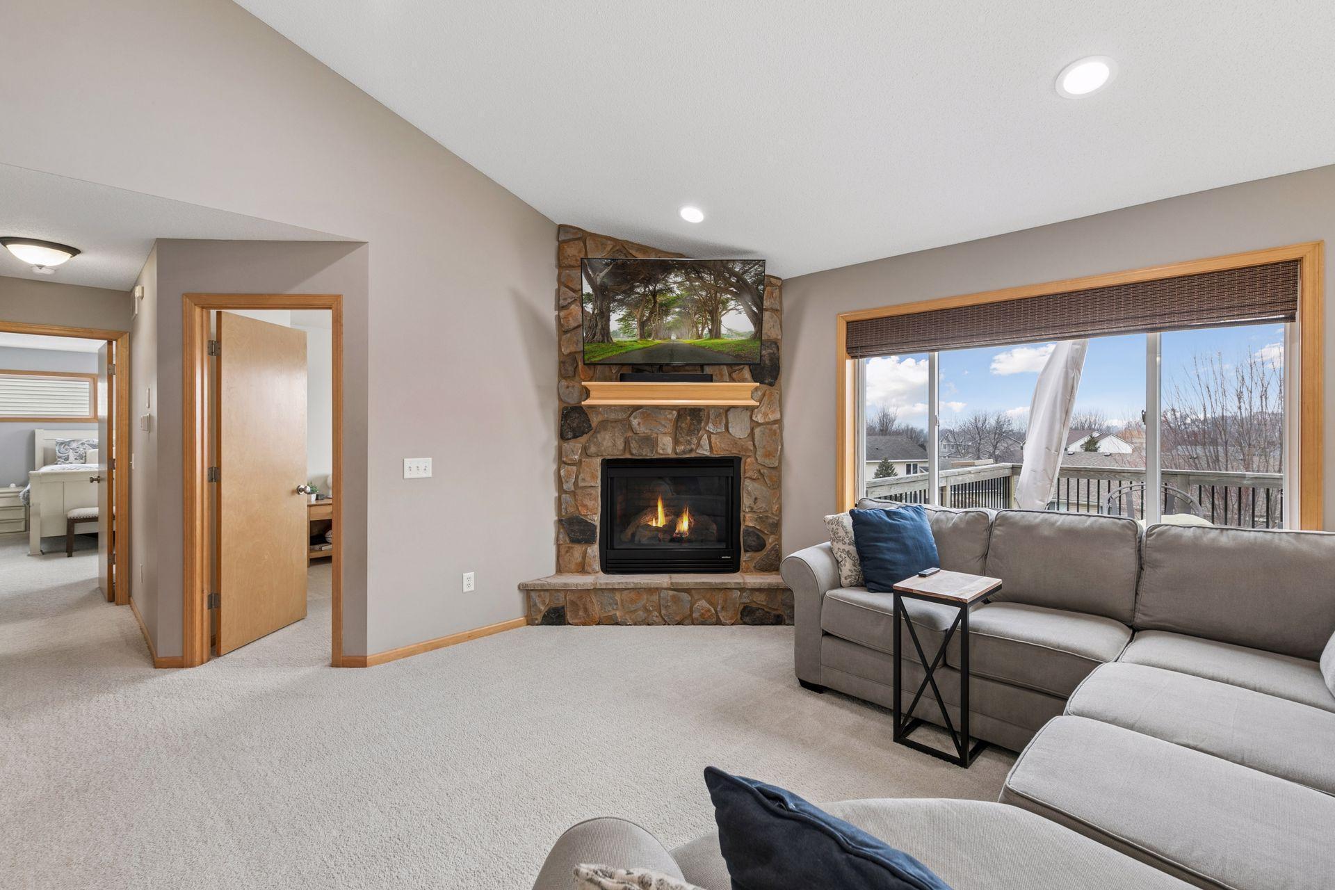 909 Firethorne Trail Jordan, MN 55352 - Photo 20 of 51