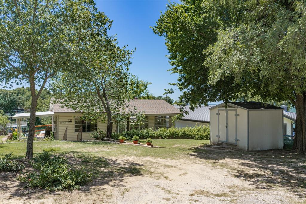 121 Lure Street Bridgeport, TX 76426 - Photo 13 of 37