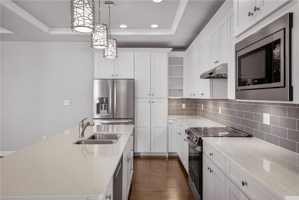 1508 Orion Road Bridgeville, PA 15017 - Photo 13 of 50