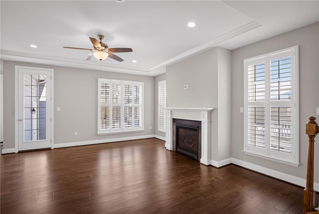 1508 Orion Road Bridgeville, PA 15017 - Photo 4 of 50 pretty flooring