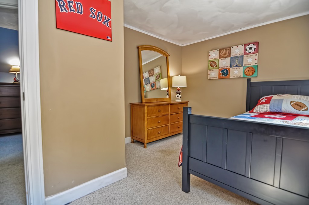 25 Nickerson Road Braintree, MA 02184 - Photo 16 of 29 Gallery Image 16