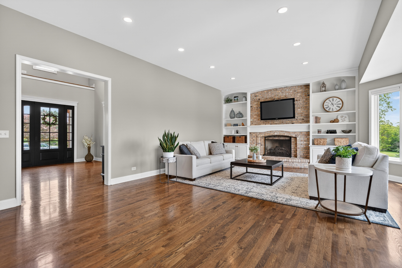 40W927 Campton Trail Road St. Charles, IL 60175 - Photo 10 of 55 Gallery Image 10