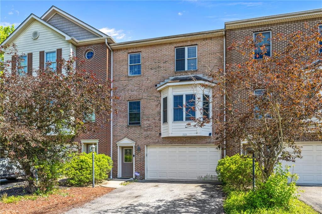2108 McGinley Road Monroeville, PA 15146 - Photo 2 of 22 Gallery Image 2