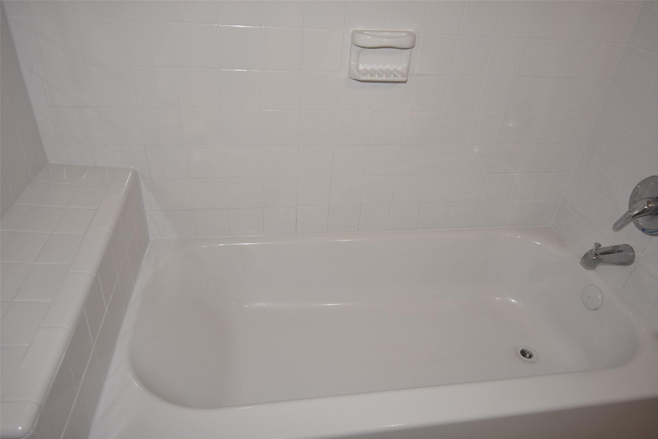 4618 Clay Street, Unit 2 Houston, TX 77023 - Photo 12 of 38 a close up of a bathtub