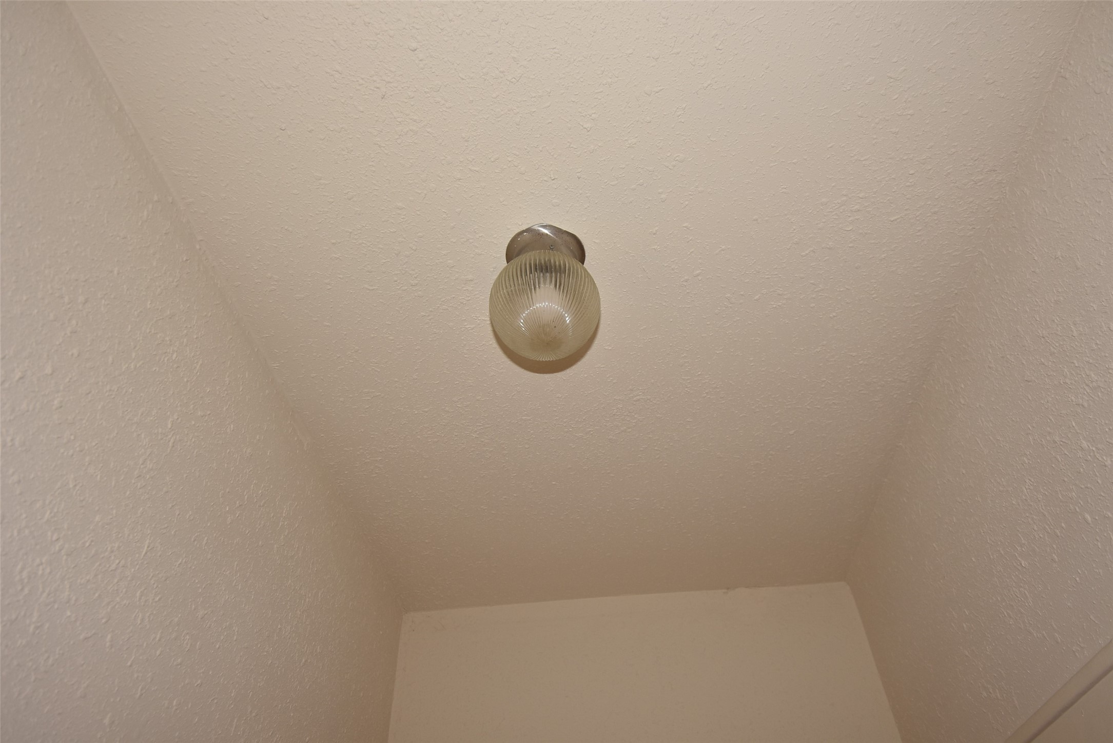 4618 Clay Street, Unit 2 Houston, TX 77023 - Photo 24 of 38 a bathroom with a shower