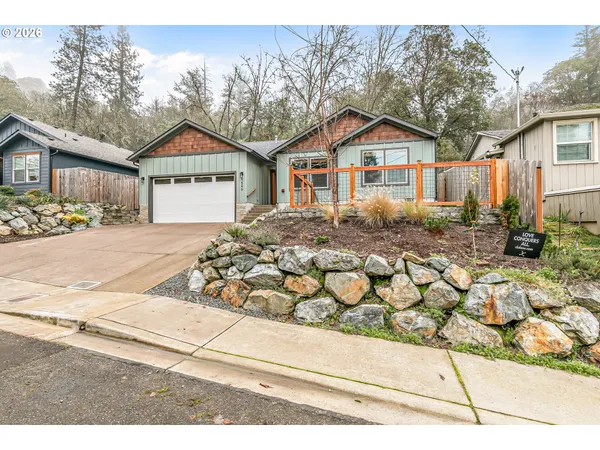 $415,000 | 1546 Poplar Drive, Grants Pass, OR 97527