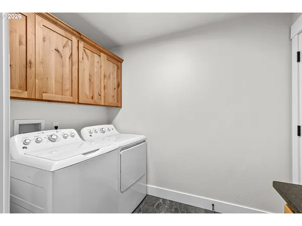 $415,000 | 1546 Poplar Drive, Grants Pass, OR 97527