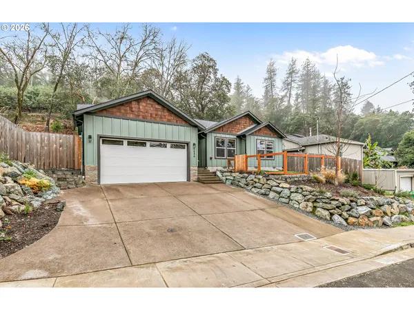 $415,000 | 1546 Poplar Drive, Grants Pass, OR 97527