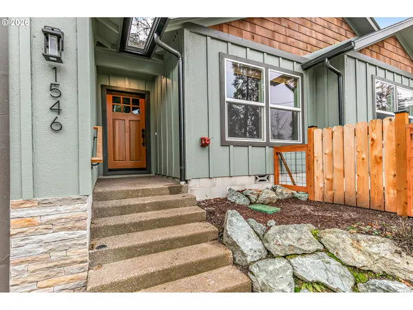 $415,000 | 1546 Poplar Drive, Grants Pass, OR 97527