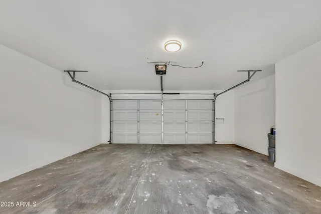 $329,900 | 5009 West New World Drive, Glendale, AZ 85302