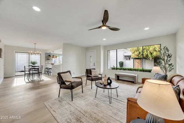 $329,900 | 5009 West New World Drive, Glendale, AZ 85302