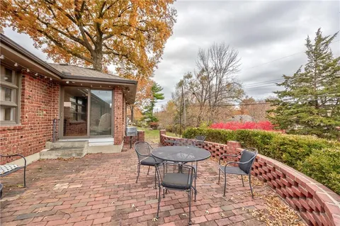 $475,000 | 704 Tam-O-Shanter Drive, Kansas City, MO 64145