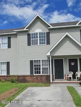 $1,250 | 953 West Pueblo Drive, Jacksonville, NC 28546