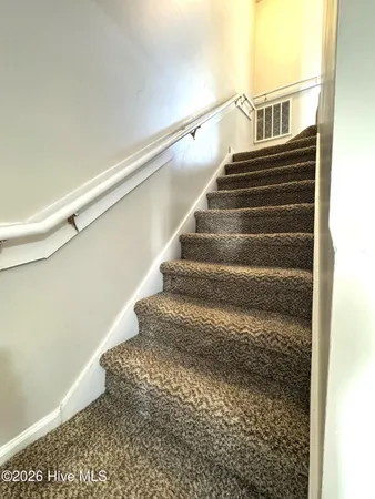 $1,250 | 953 West Pueblo Drive, Jacksonville, NC 28546