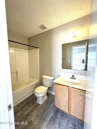 $1,250 | 953 West Pueblo Drive, Jacksonville, NC 28546