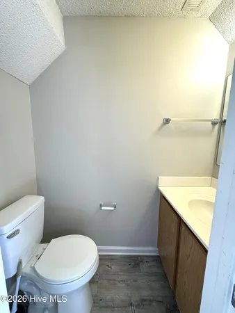 $1,250 | 953 West Pueblo Drive, Jacksonville, NC 28546