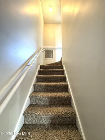 $1,250 | 953 West Pueblo Drive, Jacksonville, NC 28546