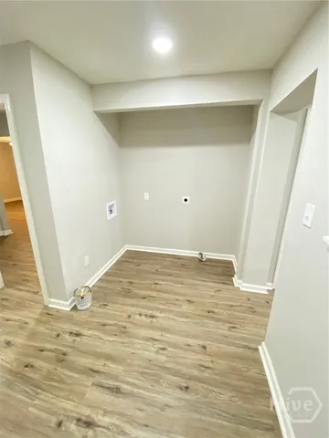 $1,600 | 2137 Bolling Street, Savannah, GA 31404