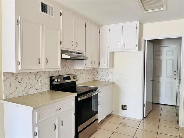 $850 | 416 East Tulip Avenue, Unit 1, McAllen, TX 78504