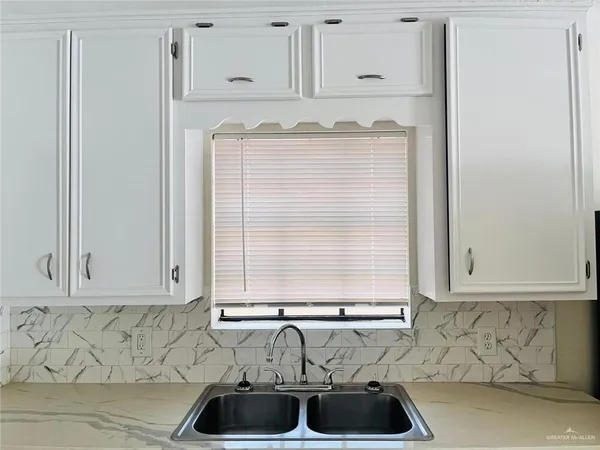 $850 | 416 East Tulip Avenue, Unit 1, McAllen, TX 78504