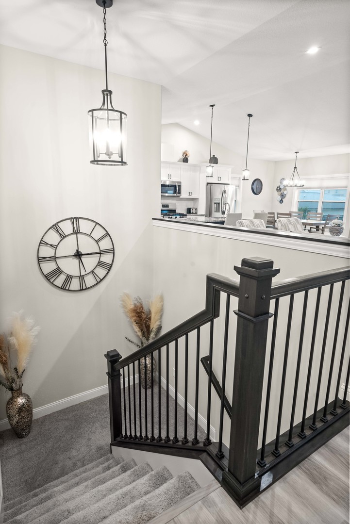 2621 Shale Road Normal, IL 61761 - Photo 14 of 59