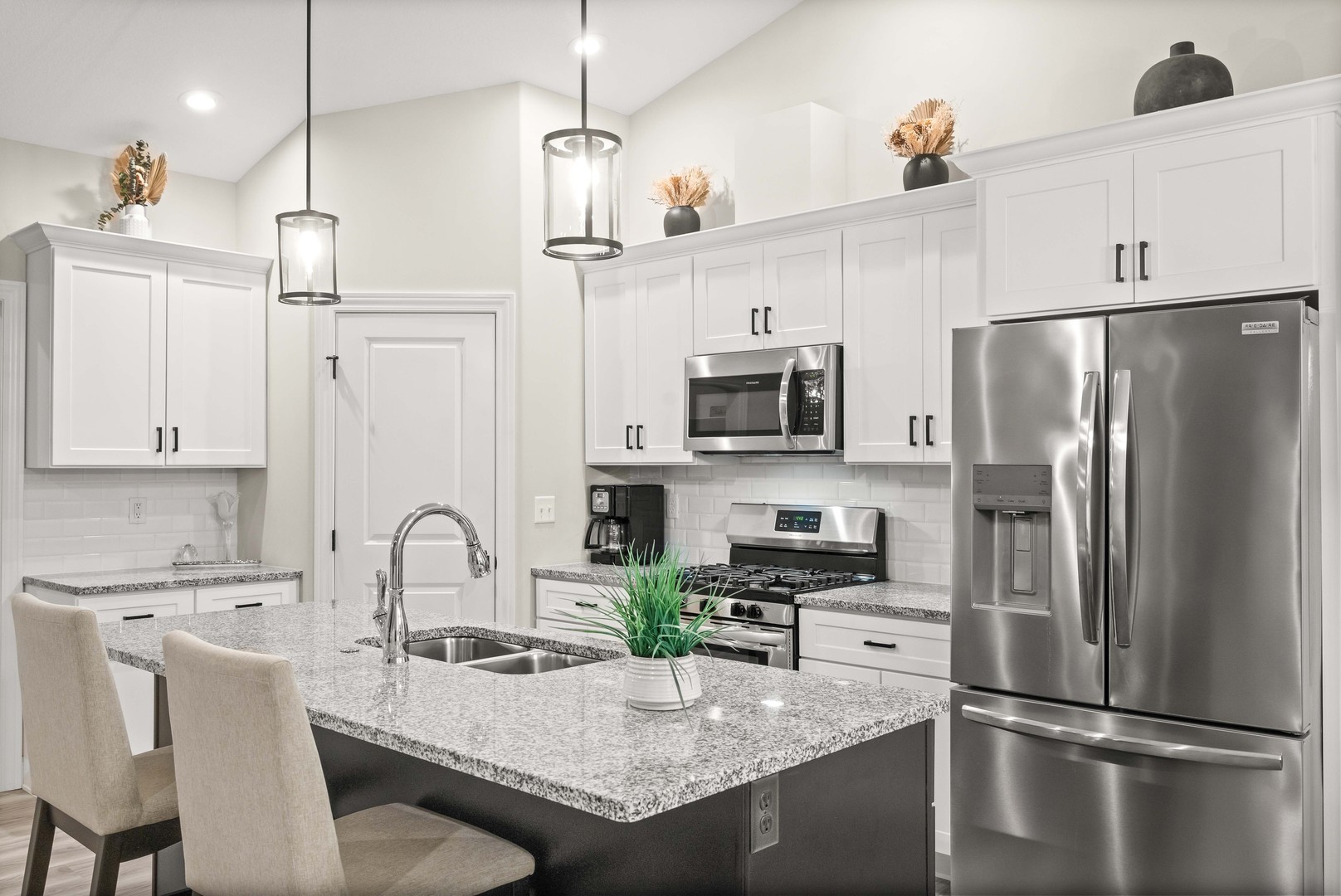 2621 Shale Road Normal, IL 61761 - Photo 24 of 59