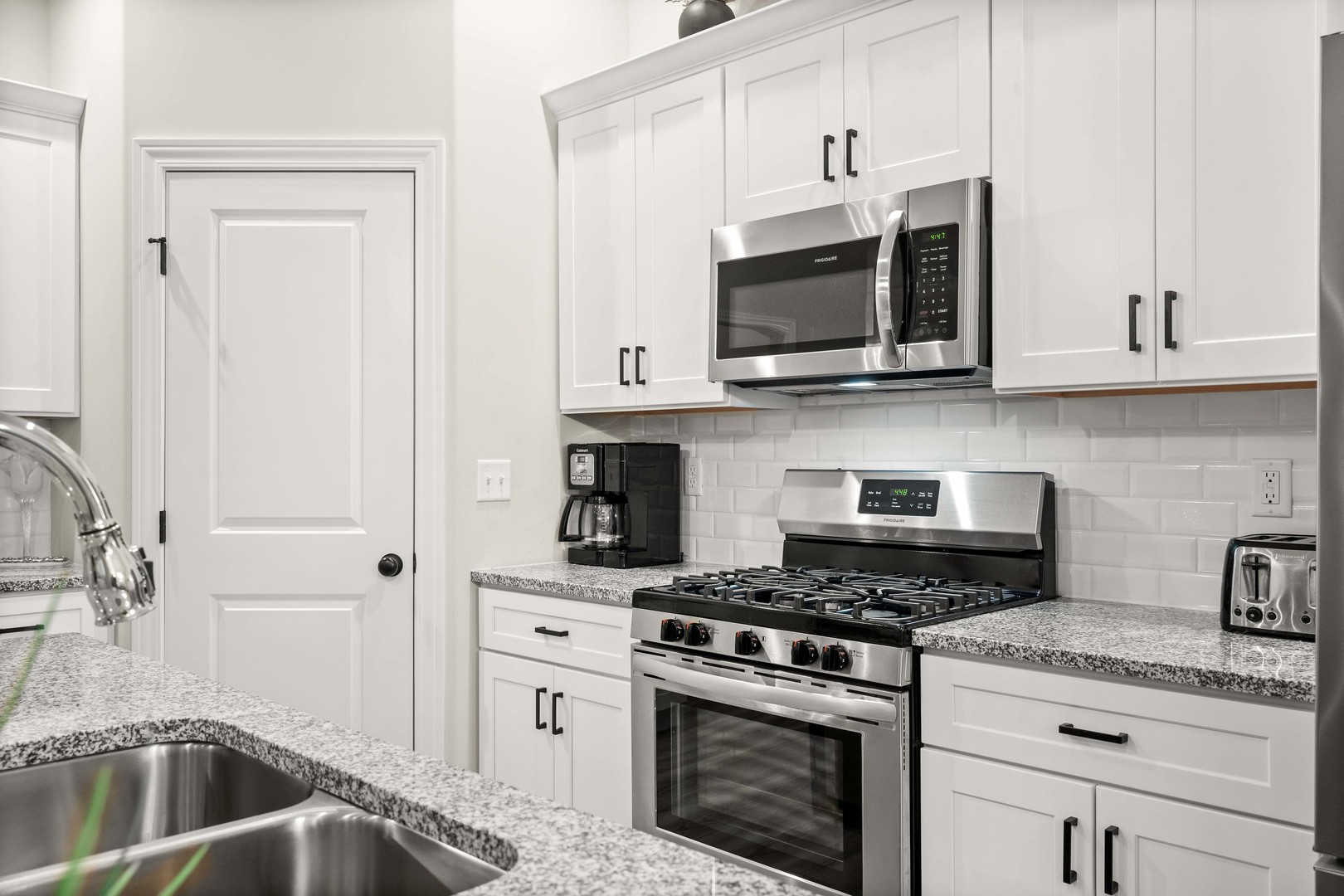 2621 Shale Road Normal, IL 61761 - Photo 26 of 59